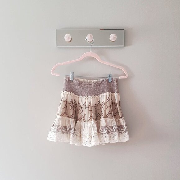 NWT Hemant & Nandita beige pleated mini skirt - Picture 11 of 11